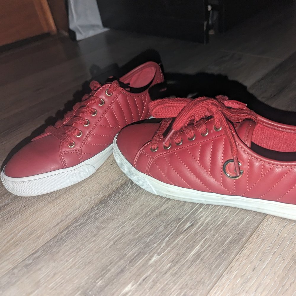 unique Sneakers flat red leather quilted Maddey G by Guess 7